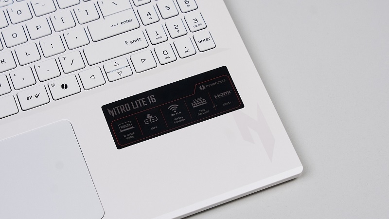 Acer Gaming Nitro Lite 16 NL16-71G-56WQ NH.D59SV.001 - Laptop Gaming Tầm Trung Đáng Mua Năm 2026