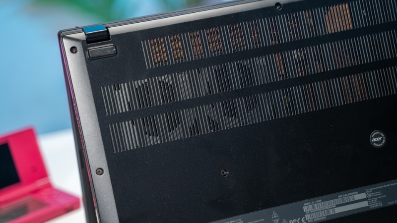 Nitro V 15 ProPanel ANV15-41-R9M1 - Laptop Gaming Hiệu Năng Cao Trong Tầm Giá 25 Triệu