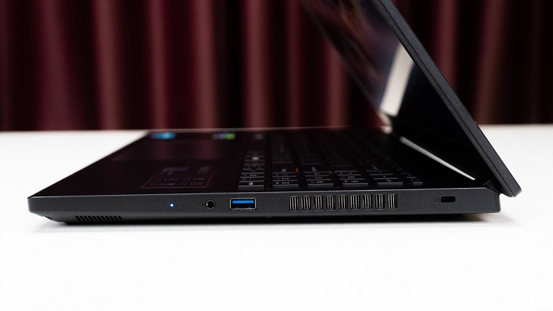 Acer Gaming Nitro V 15 ProPanel ANV15-52-72BM NH.QZ9SV.004