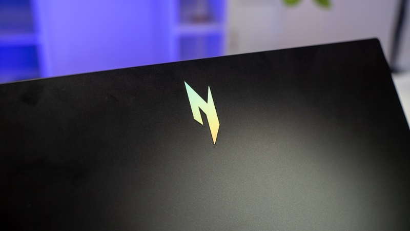 Acer Nitro V ANV15-41-R2UP - Laptop Gaming Giá Rẻ Đáng Tin Cậy Năm 2025