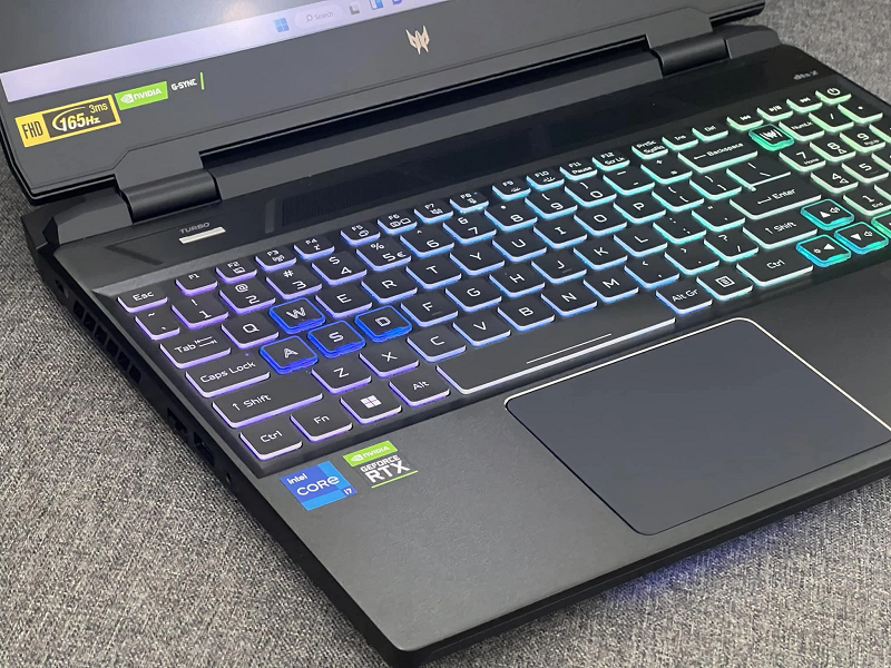 acer-predator-helios-300-2022