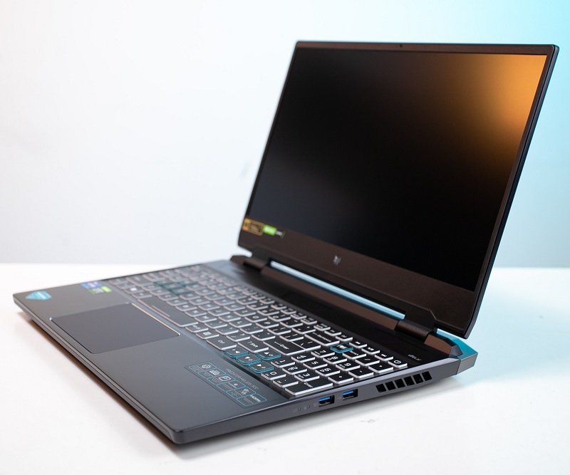 Acer Predator Helios 300 PH315-55-751D