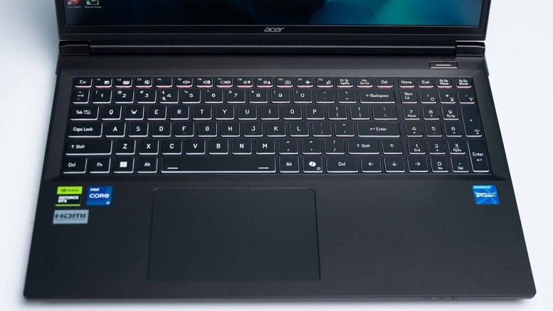 Acer Shadow Knight SH16-74-7W41