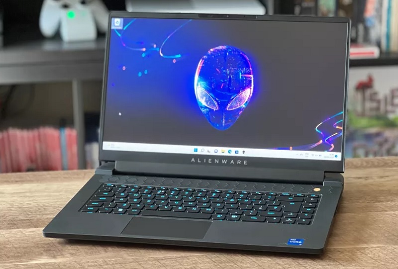 Alienware M15 R7