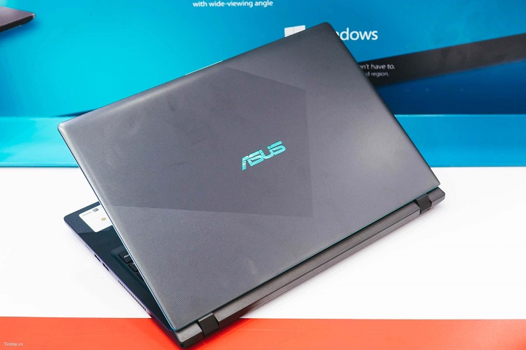 Asus F560UD BQ327T