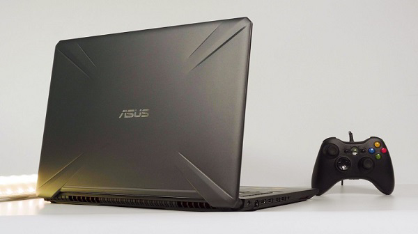 Thiết kế 2 quạt tản nhiệt độc lập để làm mát CPU và GPU riêng biệt