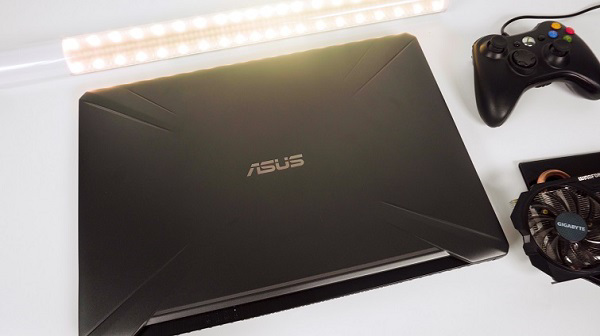 Asus FX705DD AU059T