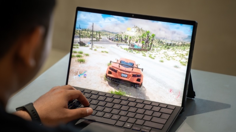 Asus ROG Flow Z13 GZ302EA - Gaming Tablet Mạnh Nhất Thế Giới