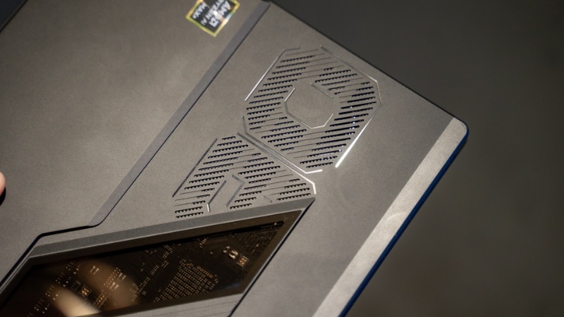 Asus ROG Flow Z13 GZ302EA - Gaming Tablet Mạnh Nhất Thế Giới