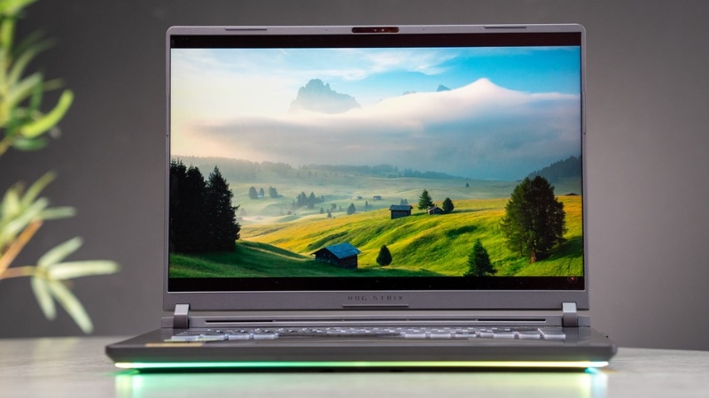 Laptop Asus ROG Strix G16 G615 2025