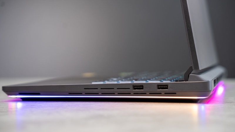 Asus ROG Strix G16 G615 2025