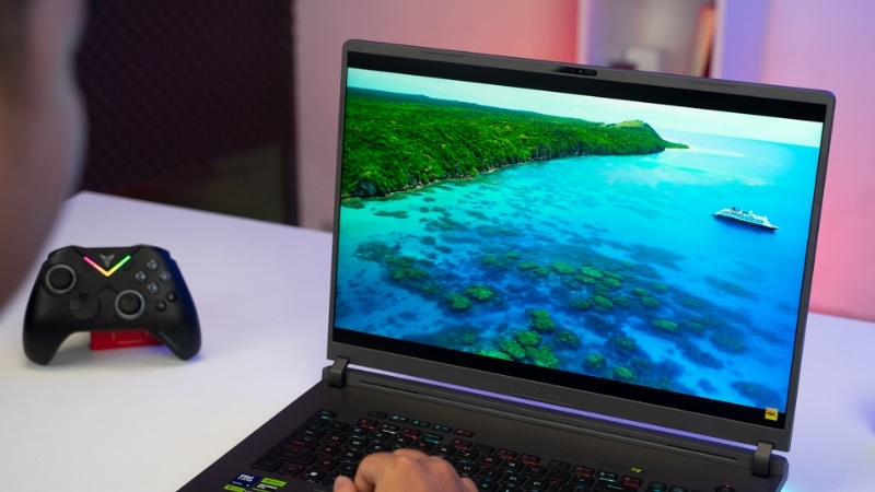 Asus ROG Strix G18 G815LP-S9102W - Sức Mạnh Gaming Thế Hệ Mới