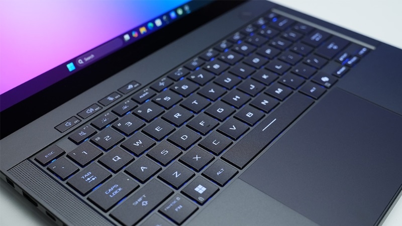 Asus ROG Zephyrus GA403WR-QS156WS