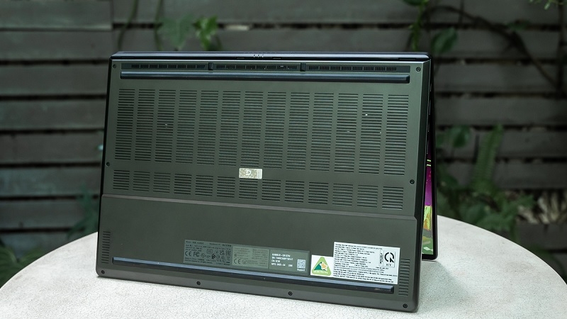 Asus ROG Zephyrus GU605CR-QR107W