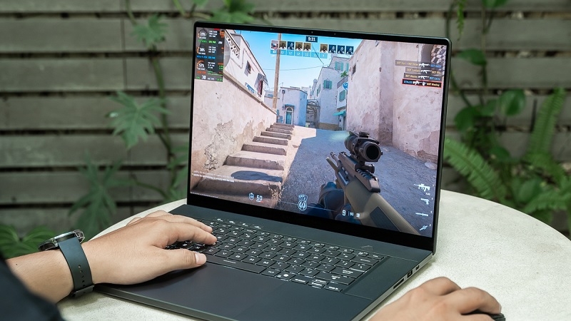 Asus ROG Zephyrus GU605CR-QR107W - Laptop Gaming Cao Cấp Hiện Đại Cho Mọi Game Thủ