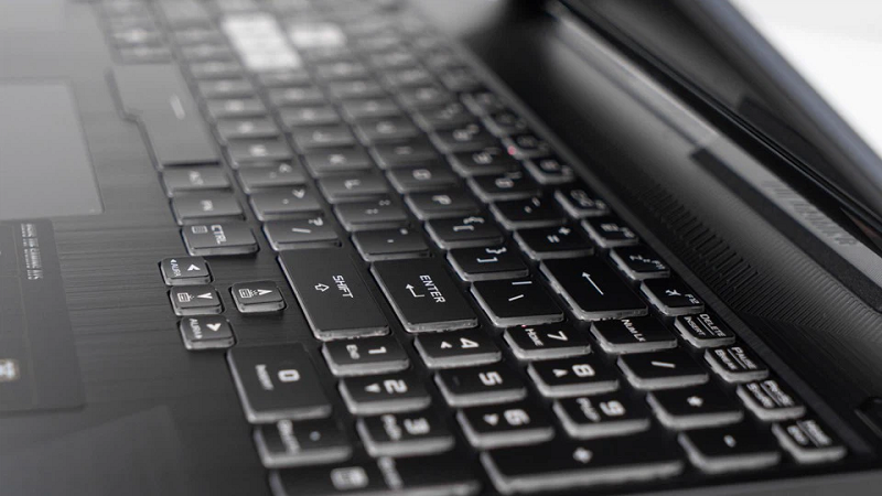 Asus TUF Gaming FA506II AL016T