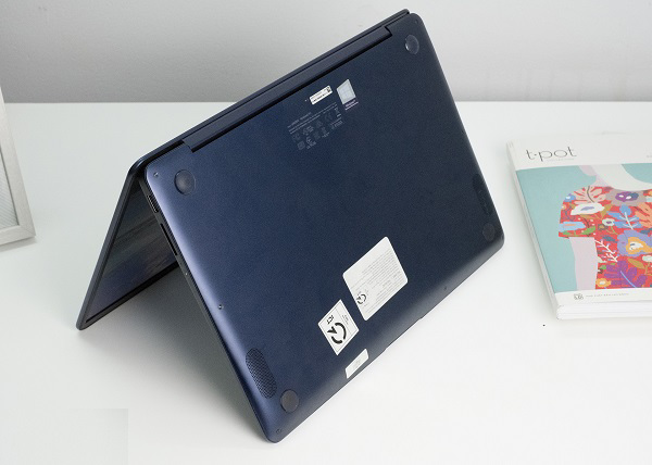 Âm thanh sống động