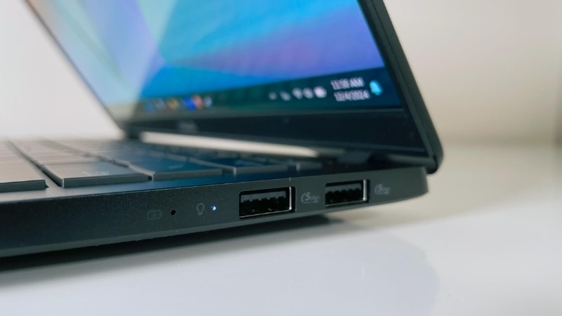 Laptop Asus Vivobook 14 Q423 Laptop Asus Vivobook 14 Q423