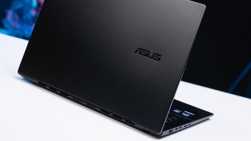 Laptop Asus Vivobook S 14 Q423SA-U5512 Laptop Asus Vivobook S 14 Q423SA-U5512