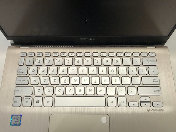 Bàn phím thiết kế công thái học