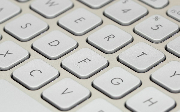 Hành trình phím không quá sâu