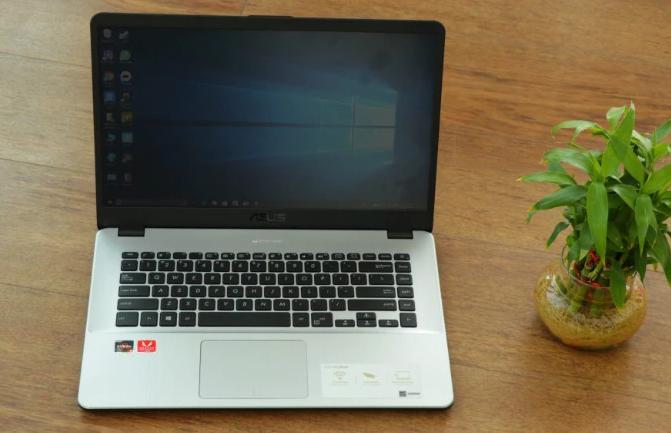 Mang đến thế giới màu sắc sống động