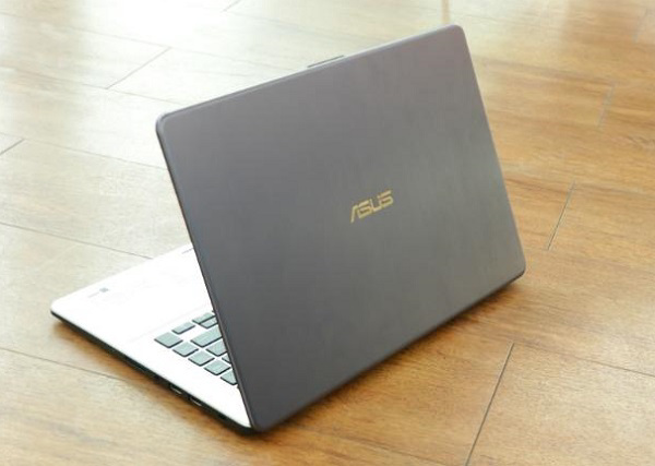 Asus X505ZA EJ505T