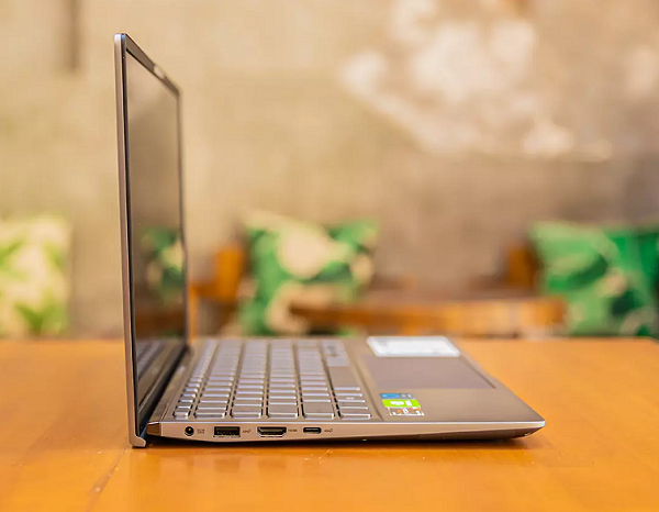 asus-zenbook-14-q407iq