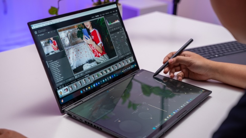 Asus Zenbook Duo UX8406MA-PZ142W