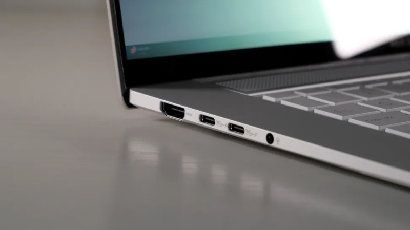 Asus Zenbook S16 UM5606MA