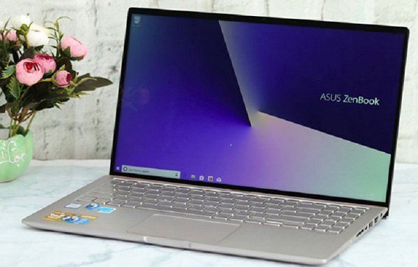 Dòng laptop Asus UX533FD A9027T