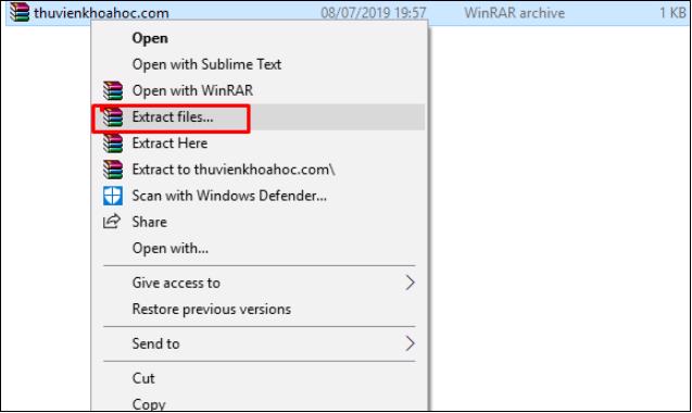 Chọn vào Extract file