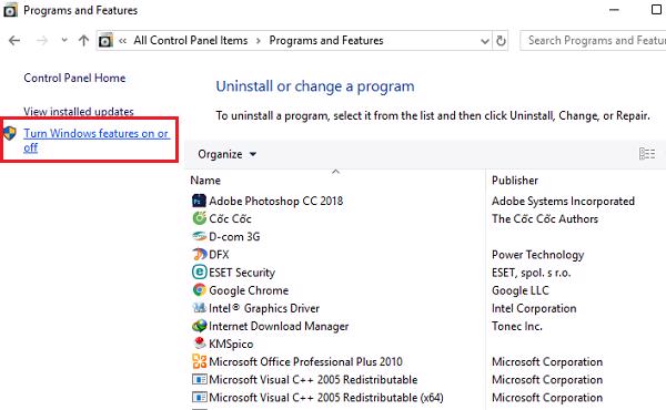 Nhấp chọn Turn Windows features on or off