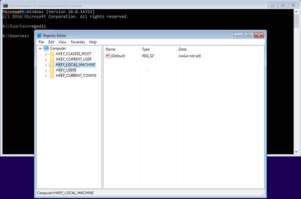 Tìm key HKEY_LOCAL_MACHINE ở danh sách khung phía bên trái