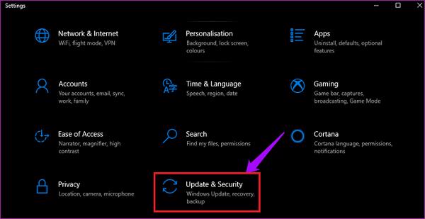 Nhấn vào mục Updates & Security