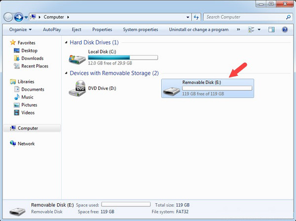 Nếu như máy tính nhận driver USB thì thường sẽ có ổ đĩa mới với tên gọi là Removable Disk