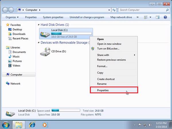 Nhấn chuột phải vào ổ đĩa mà các bạn cần phân mảnh và sau đó chọn vào Properties