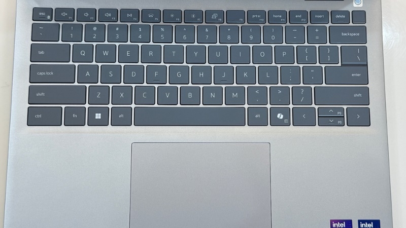 Laptop Dell 14 Plus 2in1 2025 LDB04255 Laptop Dell 14 Plus 2in1 2025 LDB04255