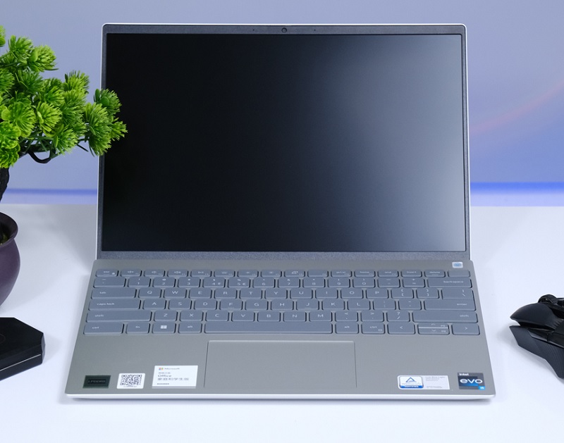 Dell Inspiron 13 5330