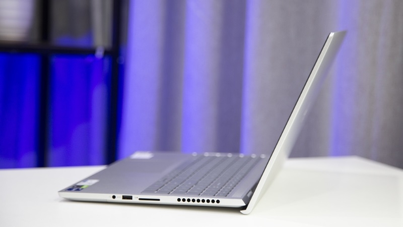 Laptop Dell Inspiron 15 Plus 7510 Laptop Dell Inspiron 15 Plus 7510