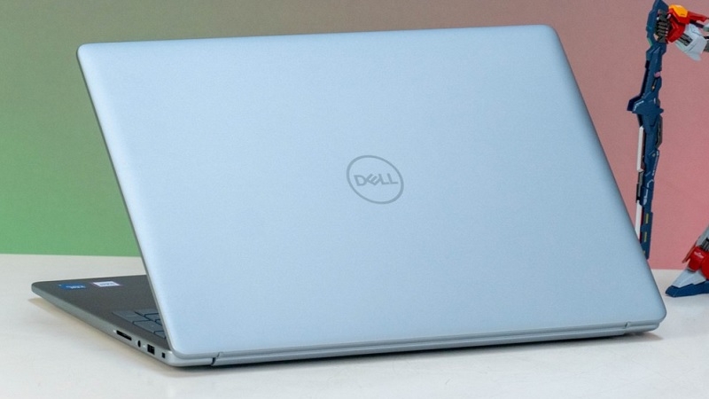 Dell Inspiron 16 5640 2024