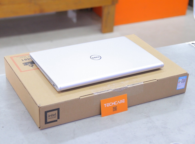 dell-inspiron-3520