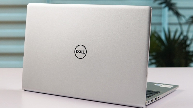 Dell Inspiron 3530