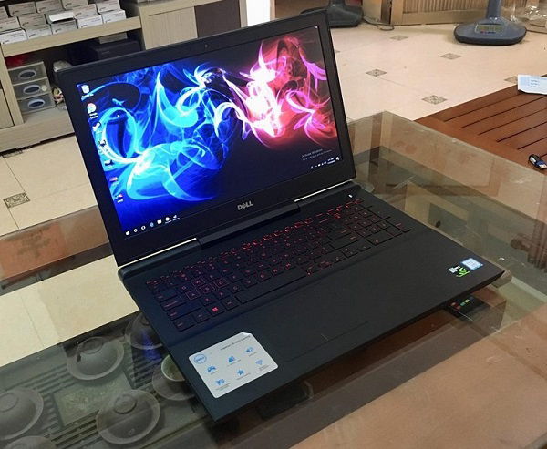 Trải nghiệm màu sắc chân thực cũng như sắc nét