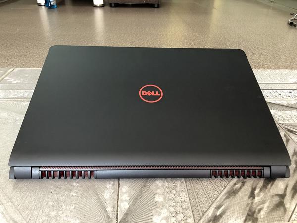 Dell Inspiron 7557