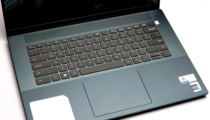 Dell Inspiron 16 Plus 7620