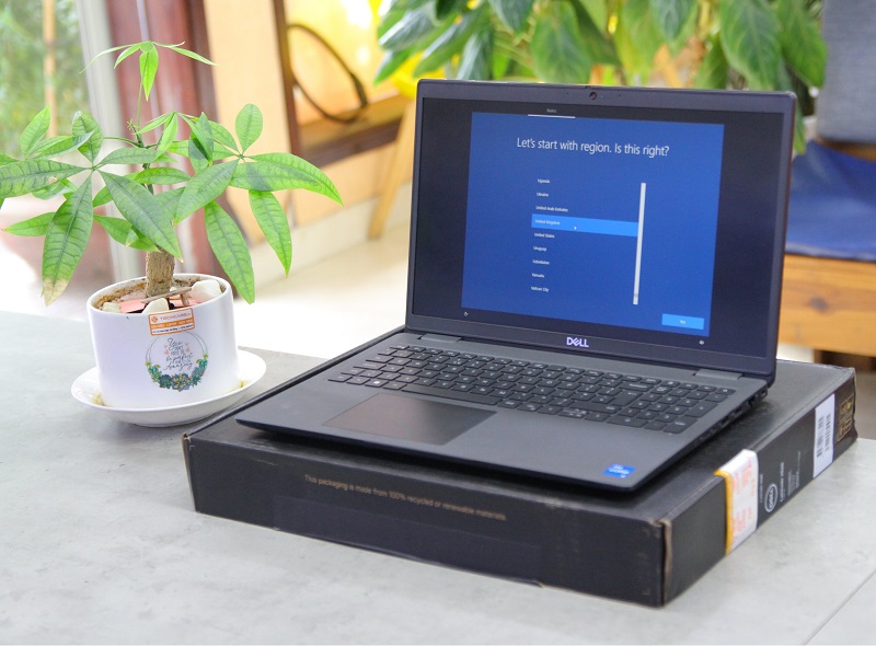 Dell Latitude 3520