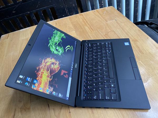 Thiết kế chủ yếu bằng chất liệu hợp kim magiê bền bỉ