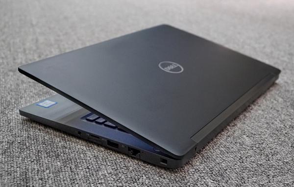 Ngoại hình ấn tượng cùng với kiểu dáng mỏng nhẹ chắc chắn