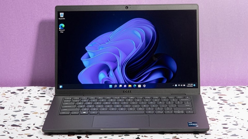 Dell Latitude 7330